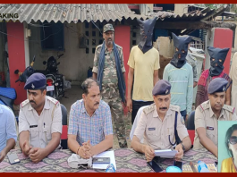 Jharkhand Crime News : दुमका के हंसडीहा की मनीषा हत्याकांड का पुलिस ने खुलासा किया. सौतन ने दो लाख रुपये की सुपरी देकर हत्या करायी थी