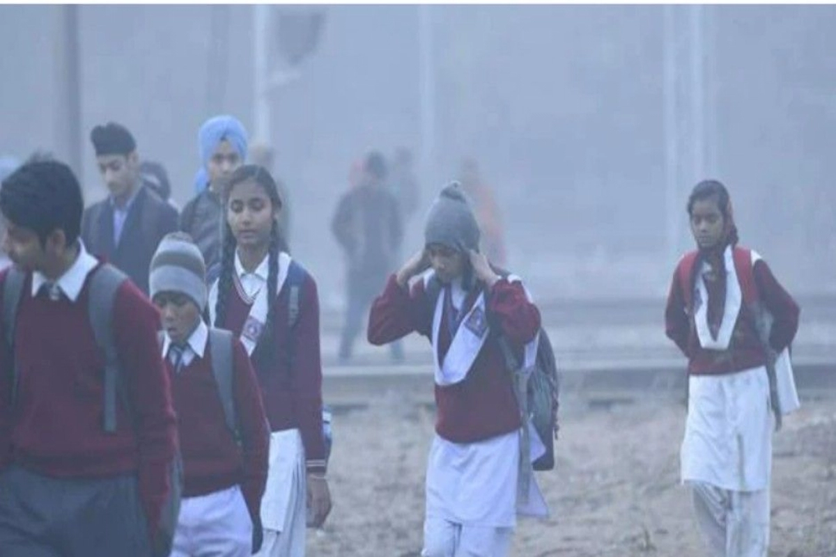 School Winter Vacation : Know when is the winter vacation in schools of UP, Jharkhand, Delhi, Rajasthan, Jharkhand School Winter Vacation : Know when is the winter vacation in schools of UP, Jharkhand, Delhi, Rajasthan, Jharkhand