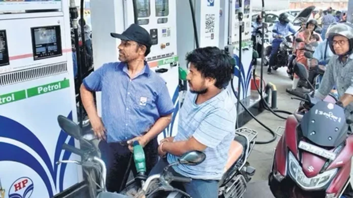 Petrol and diesel prices released on Monday, know the latest rates