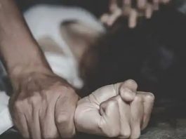 Jharkhand Breaking News : The lover along with 6 friends raped a 14 year old minor and also made a video of the incident