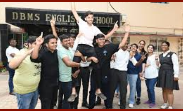 ISC Jharkhand Topper: Jamshedpur's Adarsh ​​is the state topper from commerce stream, dreams of studying in this college of DU